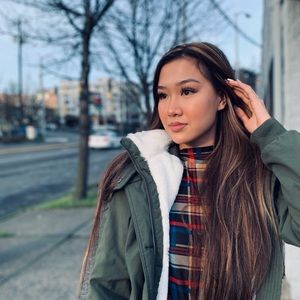 Meet your Posher, Vicky